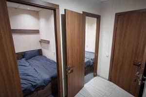 Мини-отель Бункер. Стандарт 4-местный с собственной ванной комнатой 4