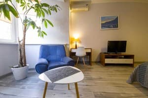 Квартира Home Hotel на Подоле ул. Волошская, 51/27. Апартаменты 4-местный Двухкомнатная на ул. Волошская, 51/27 2