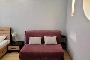 Квартира Home Hotel ул. Малая Житомирская, 10-1. Однокомнатная квартира, ул. Малая Житомирская, 10 на 4-м этаже 5