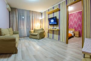 Квартира RentKiev бул. Леси Украинки 10